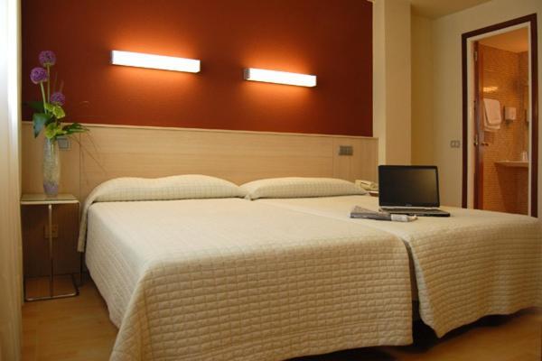 Hotel Alaiz Beriáin Oda fotoğraf